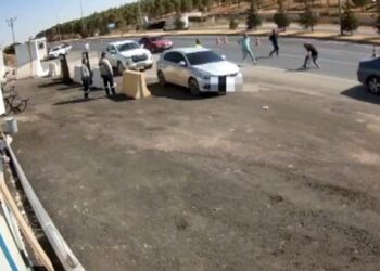 Polise çarpıp kaçan avukattan uyuşturucu çıktı