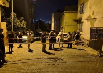 Duvarlardan sesler gelince iki bina tahliye edildi