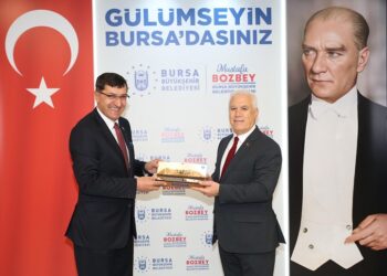 ‘CHP’den AK Parti’ye yeni belediye başkanları geçecek’ iddiası