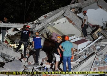 Sındırgı depreminde bir kişi hayatını kaybetti, 29 kişi de yaralandı
