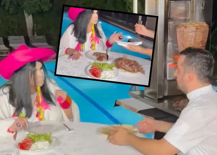 Bülent Ersoy, Ankara’daki dönercisini Antalya’daki villasına getirtti