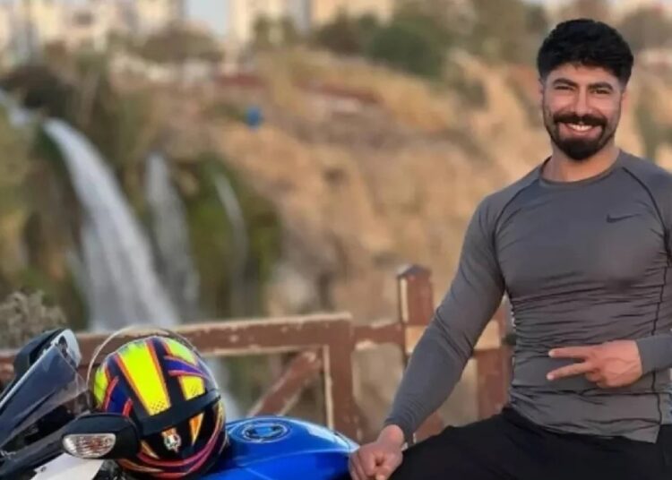 Sosyal medya fenomeni Deniz Servan Narin trafik kazasında hayatını kaybetti