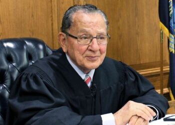 Vahap Aktaş yazdı I Hukuk, Adalet ve İnsan Onuru: Frank Caprio