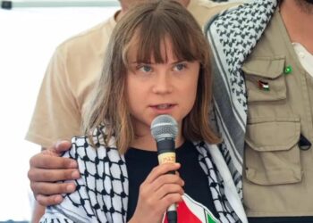 Greta Thunberg yine Gazze’ye gidiyor: Onlarca gemi katılacak