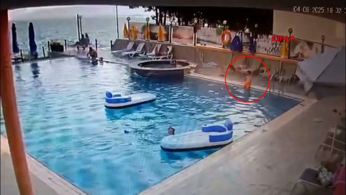 9 yaşındaki çocuk otelin havuzunda boğuldu 1 9 yaşındaki çocuk otelin havuzunda boğuldu