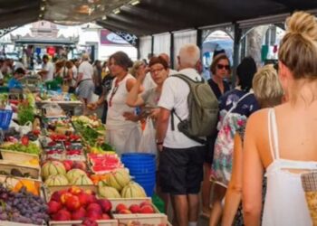 Artık pazarlarda POS cihazı zorunlu olacak: Tarih belli oldu