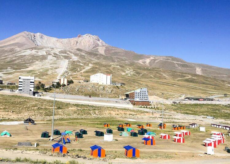 Erciyes'te kamp yapan çift çadırlarında ölü bulundu 1 Erciyes’te kamp yapan çift çadırlarında ölü bulundu