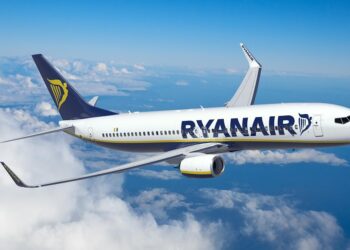 Havada kurallara uymayan yolcuları ihbar eden çalışanlara prim 