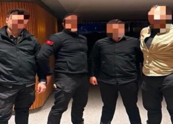Sahte polislerin foyası ortaya çıktı: Cumhurbaşkanlığı forsu kullanan çete çökertildi