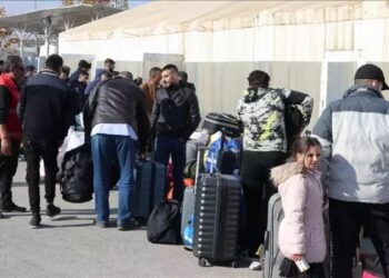 Rejim değişikliği sonrası ülkesine dönen Suriyeli sayısı 411 bin