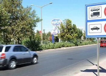Sürücüler dikkat: Trafikte hız sınırları ve levhalar değişiyor