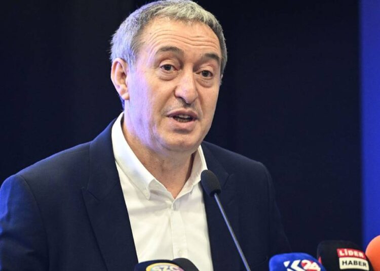 Tuncer Bakırhan’dan ‘süreç’ eleştirisi: İmralı kapıları elinizdeki bir musluk mudur?