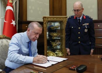 Erdoğan onayladı: General ve amiral atamaları Resmi Gazete’de