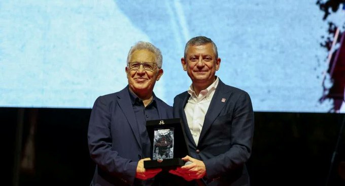 Zülfü Livaneli'ye Hacı Bektaş Veli Dostluk ve Barış Ödülü 1 Zülfü Livaneli’ye Hacı Bektaş Veli Dostluk ve Barış Ödülü