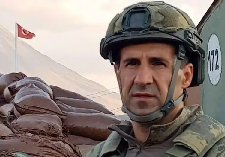 Bahçeli'yi eleştiren emekli albay Orkun Özeller tutuklandı 1 Bahçeli’yi eleştiren emekli albay Orkun Özeller tutuklandı