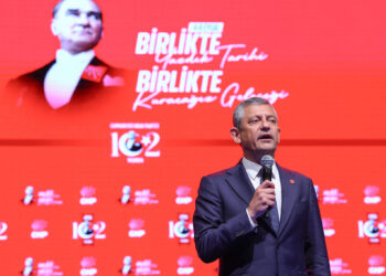 Özgür Özel’den Erdoğan’a: Sokağa çağırmak icap ettiği gün hiç tereddüt etmem