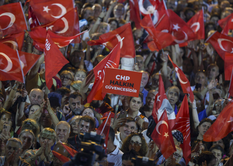 CHP, Tandoğan’da dev mitinge hazırlanıyor: Darbeye ve kayyıma hayır