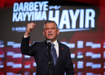 Özgür Özel’den Filistin için miting çağrısı