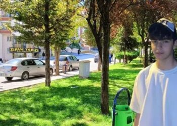 Tartıştığı 15 yaşındaki arkadaşını bıçaklayarak öldürdü