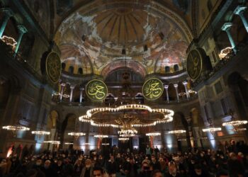 H. Agah Kalender yazdı I “Pek hazin bir Mevlid gecesi…!”