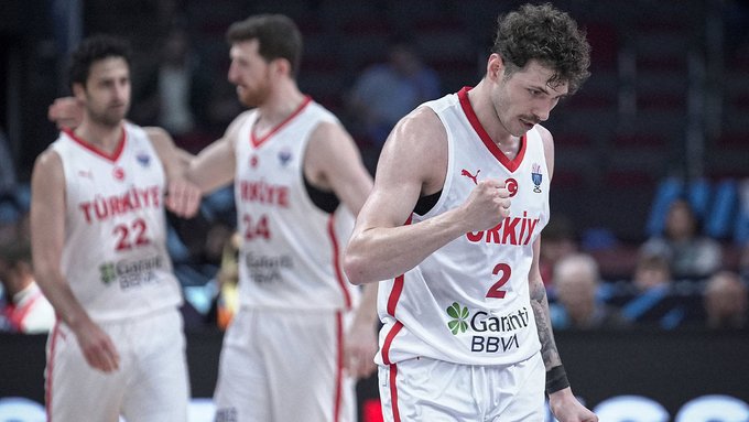 Türkiye, EuroBasket'te final için bu akşam Yunanistan'la karşılacak 1 Türkiye, EuroBasket’te final için bu akşam Yunanistan’la karşılacak