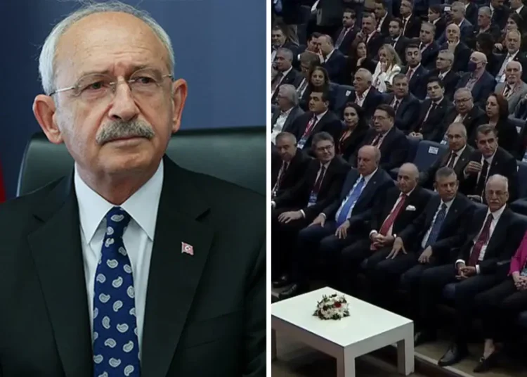 Özgür Özel telefonla arayıp davet etmişti: Kemal Kılıçdaroğlu Kurultay'a katılmadı 1 Özgür Özel telefonla arayıp davet etmişti: Kemal Kılıçdaroğlu Kurultay’a katılmadı