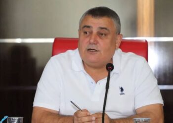 CHP’li Aksu Belediye Başkanı Yıldırım partisinden istifa etti