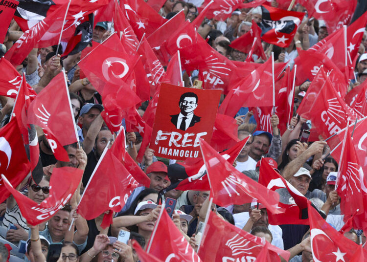 CHP, kurultay iptal davasından 1 gün önce Ankara’da miting yapacak