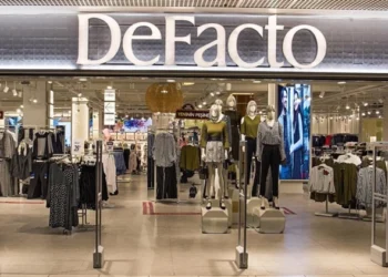 DeFacto’da işçi kıyımı: Yüzlerce kişi işten çıkarıldı