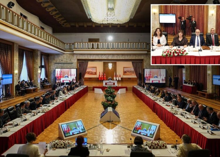 DEM Parti Milli Dayanışma, Kardeşlik ve Demokrasi Komisyonu’nu terk etti