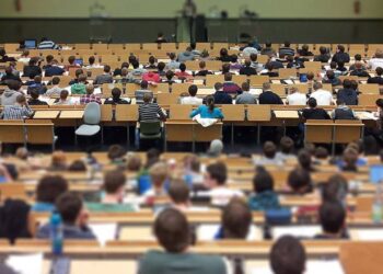 Üniversitelerde ders seçimi ticarete döndü: Bot ile alıp, para karşılığı satılıyor 1 Üniversitelerde ders seçimi ticarete döndü: Bot ile alıp, para karşılığı satılıyor