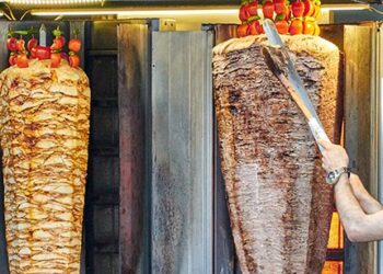 Türkiye, döner tescili başvurusunu çekti, Alman basını ‘çekişme bitti’ dedi