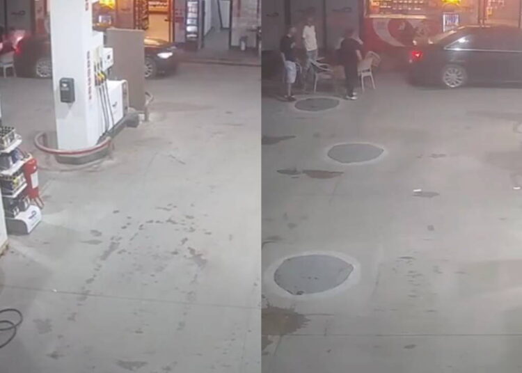 Sinop'ta aracını insanların üzerine süren alkolü şahıs AKP’li çıktı 1 Sinop’ta aracını insanların üzerine süren alkolü şahıs AKP’li çıktı