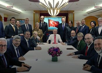 Medya ombudsmanı Faruk Bildirici: Erdoğan’a uçakta sorulan sorular saatler önce bana geldi