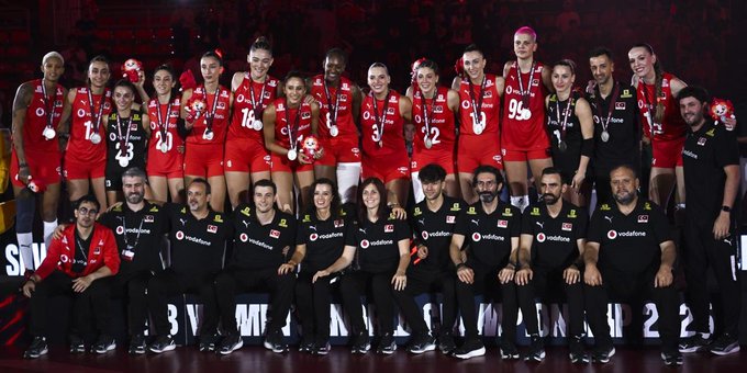 Dünya ikincisi Filenin Sultanları'na valilik engeli: Planlana kutlama iptal edildi 1 Dünya ikincisi Filenin Sultanları’na valilik engeli: Planlana kutlama iptal edildi