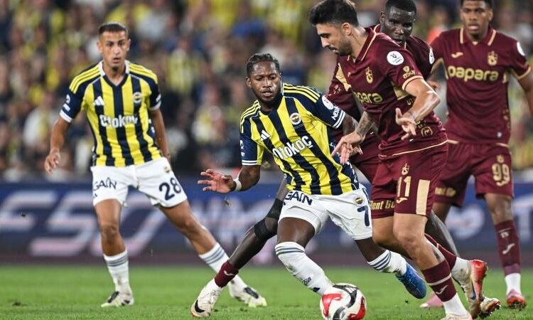 Tedesco'lu Fenerbahçe, Trabzonspor'u tek golle geçti 1 Tedesco’lu Fenerbahçe, Trabzonspor’u tek golle geçti