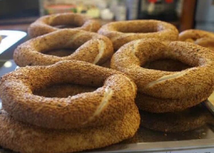 Gevrek fiyatlarına zam: Artık 20 liradan satılacak