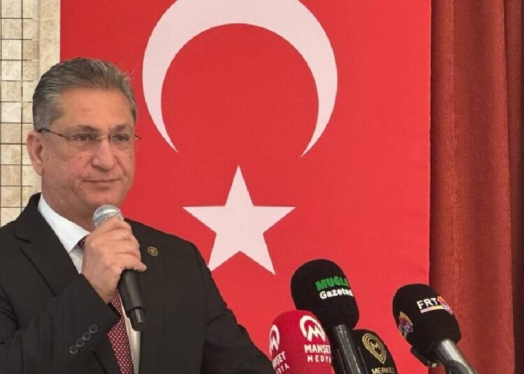 AK Parti Muğla İl Başkanı Laçin helallik isteyip istifa etti