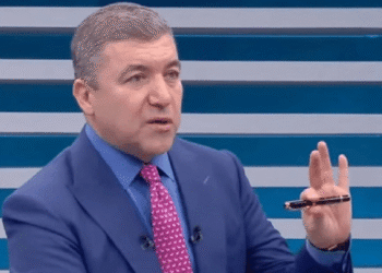 “İsmail Küçükkaya Halk TV’den ayrıldı” iddiası: Yeni adresi neresi olacak?