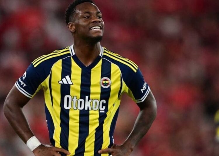 “Ağrılarım var” diyerek sahaya çıkmamıştı: Sebep kontrat anlaşmazlığı çıktı