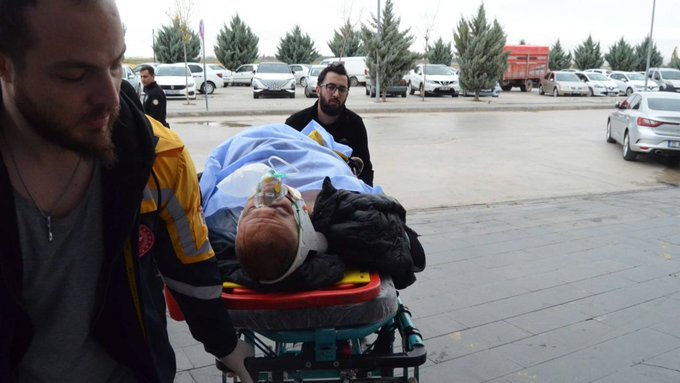 Minibüs jandarma aracına çarptı: 2 asker şehit oldu, 1 kişi öldü 1 Minibüs jandarma aracına çarptı: 2 asker şehit oldu, 1 kişi öldü