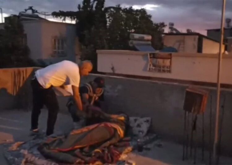 Kuyumcu soyguncusu damda uyurken gözaltına alındı