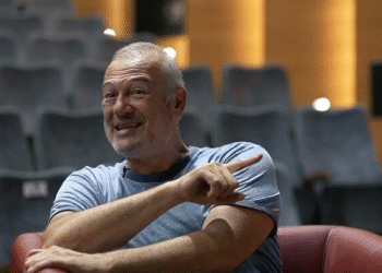 Levent Üzümcü: Yapımcılara listeler gidiyor, ismi olanlar piyasadan siliniyor I Eda Nur Sungur konuştu
