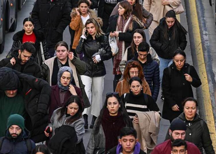 Fatma Zehra Fidan yazdı I Hangi fotoğrafa baksak…