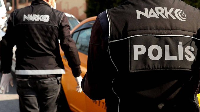 74 ilde uyuşturucu operasyonu: Bin 811 gözaltı 1 74 ilde uyuşturucu operasyonu: Bin 811 gözaltı