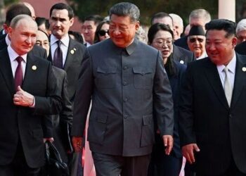 Suna Yaman yazdı I Rusya, Kuzey Kore Ve Çin’in Gövde Gösterisi