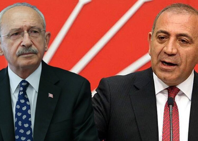 Kılıçdaroğlu ve Tekin kurultaya katılmayacak