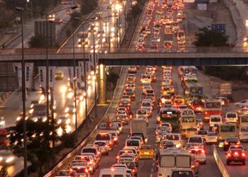 Haftanın son iş gününde İstanbul’da trafik yoğunluğu