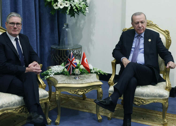 Casusluk iddiaları gündemdeyken: İngiltere Başbakanı Türkiye'ye geliyor 1 Casusluk iddiaları gündemdeyken: İngiltere Başbakanı Türkiye’ye geliyor