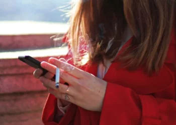 Sigara ve cep telefonunda ÖTV oranı değişti